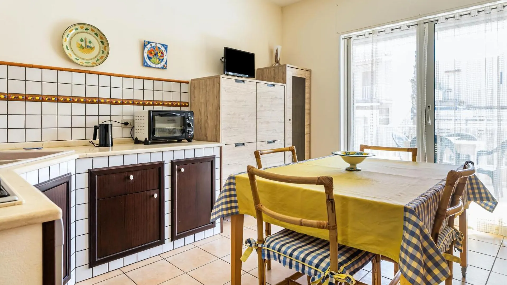 Apartment Brezza Marina - Lovely Flat With Veranda & Parking Marina di Ragusa